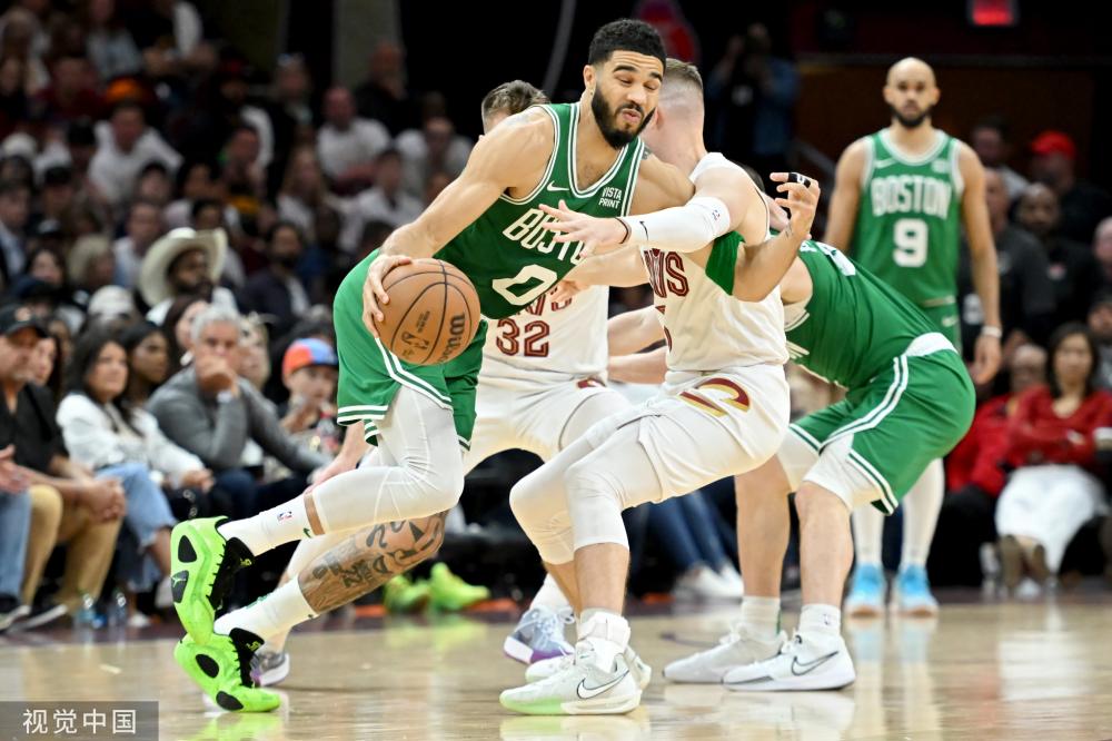 外界关注更 外界关注更