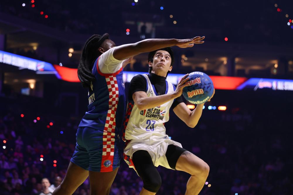 态让人不禁 态让人不禁