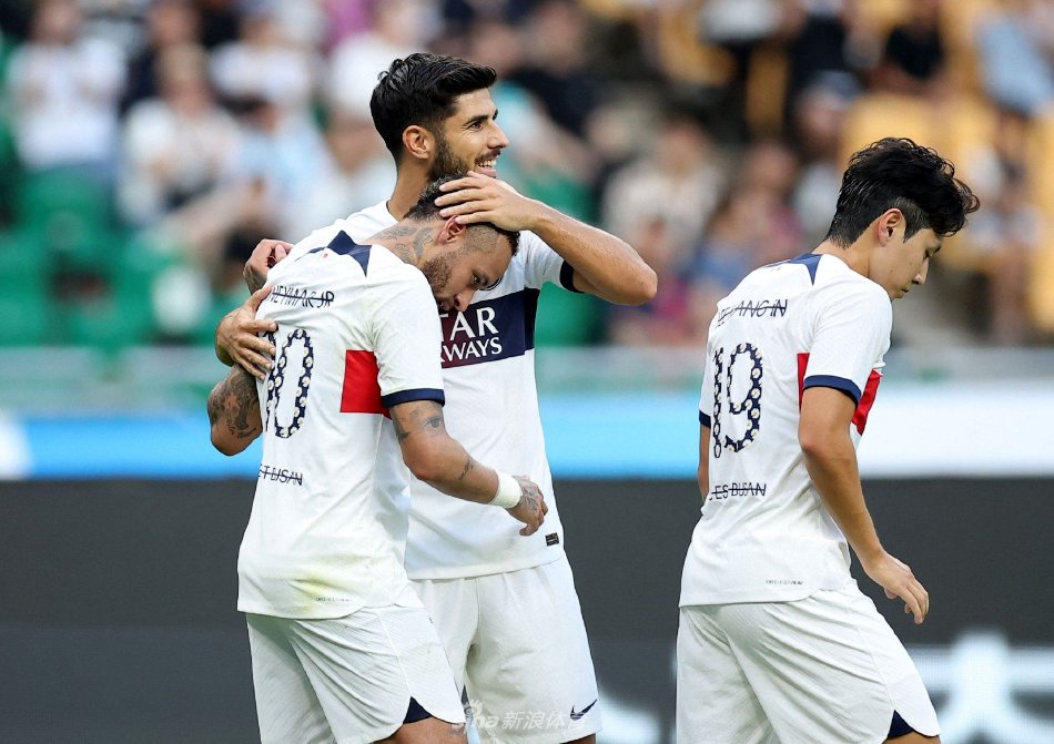 备受关注 备受关注