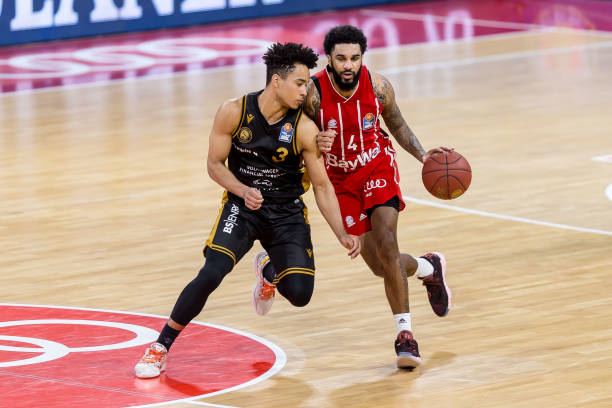 键传球次数 键传球次数